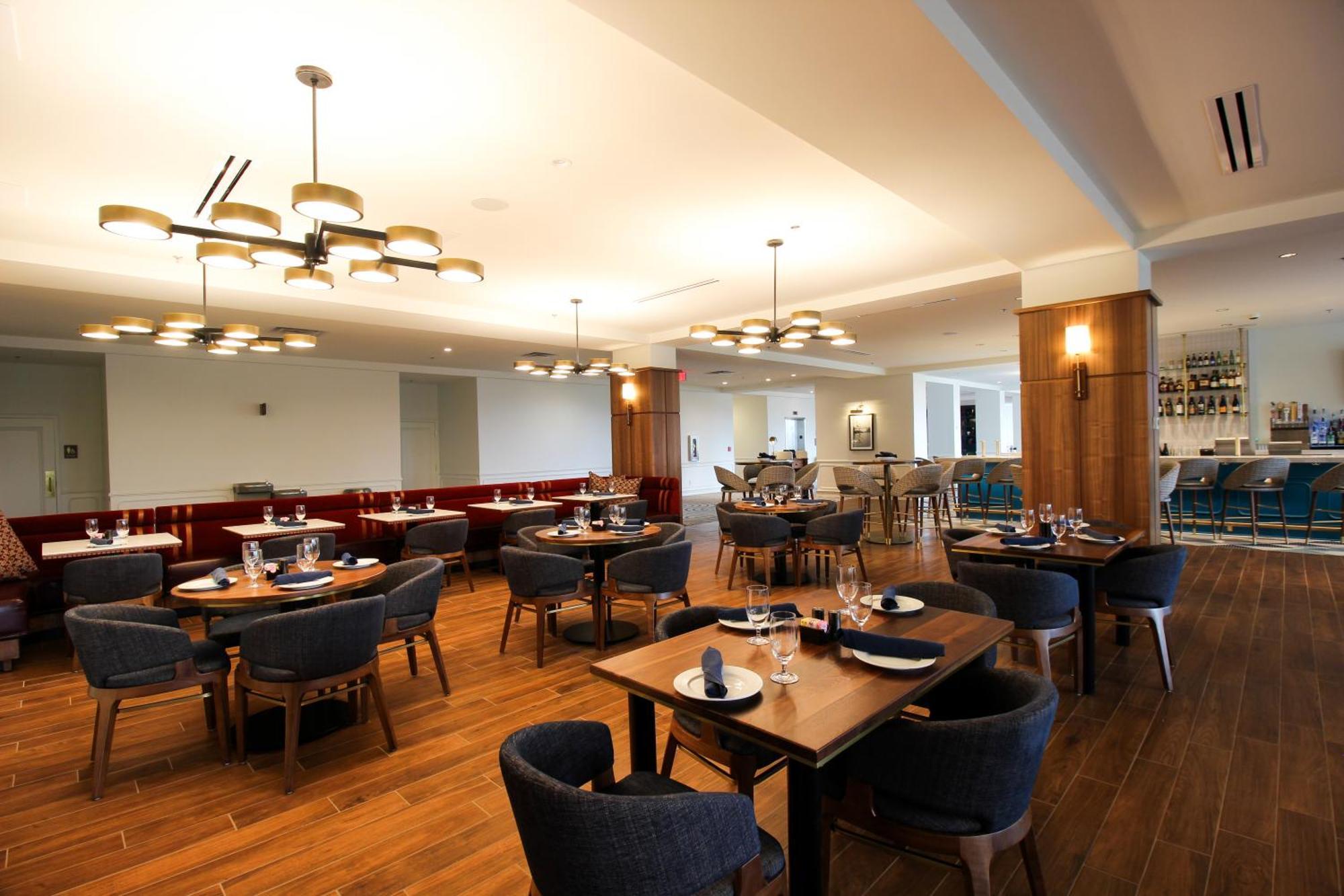 Doubletree By Hilton Clarksville Riverview Ngoại thất bức ảnh