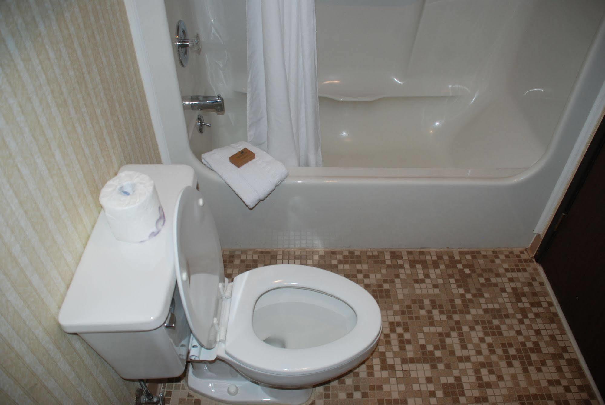 Doubletree By Hilton Clarksville Riverview Ngoại thất bức ảnh
